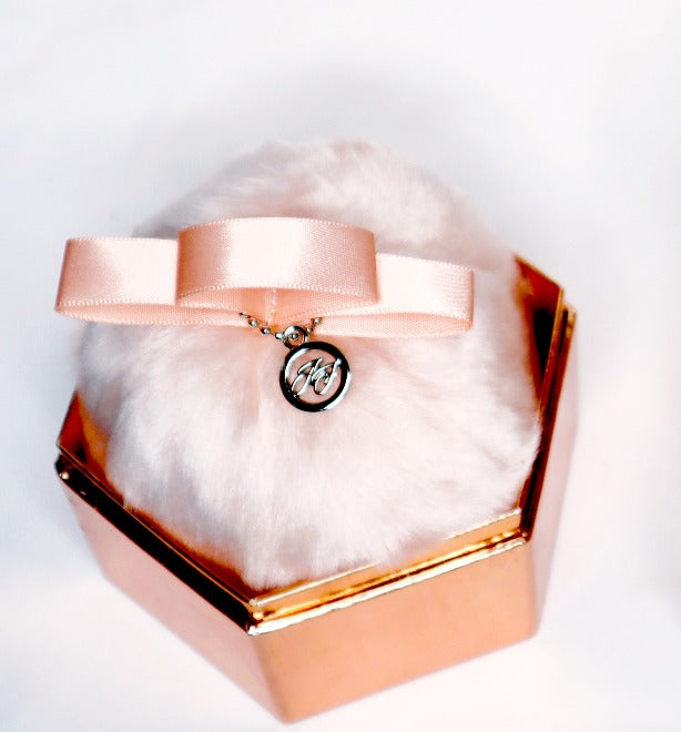 Body Shimmer Pom Pom